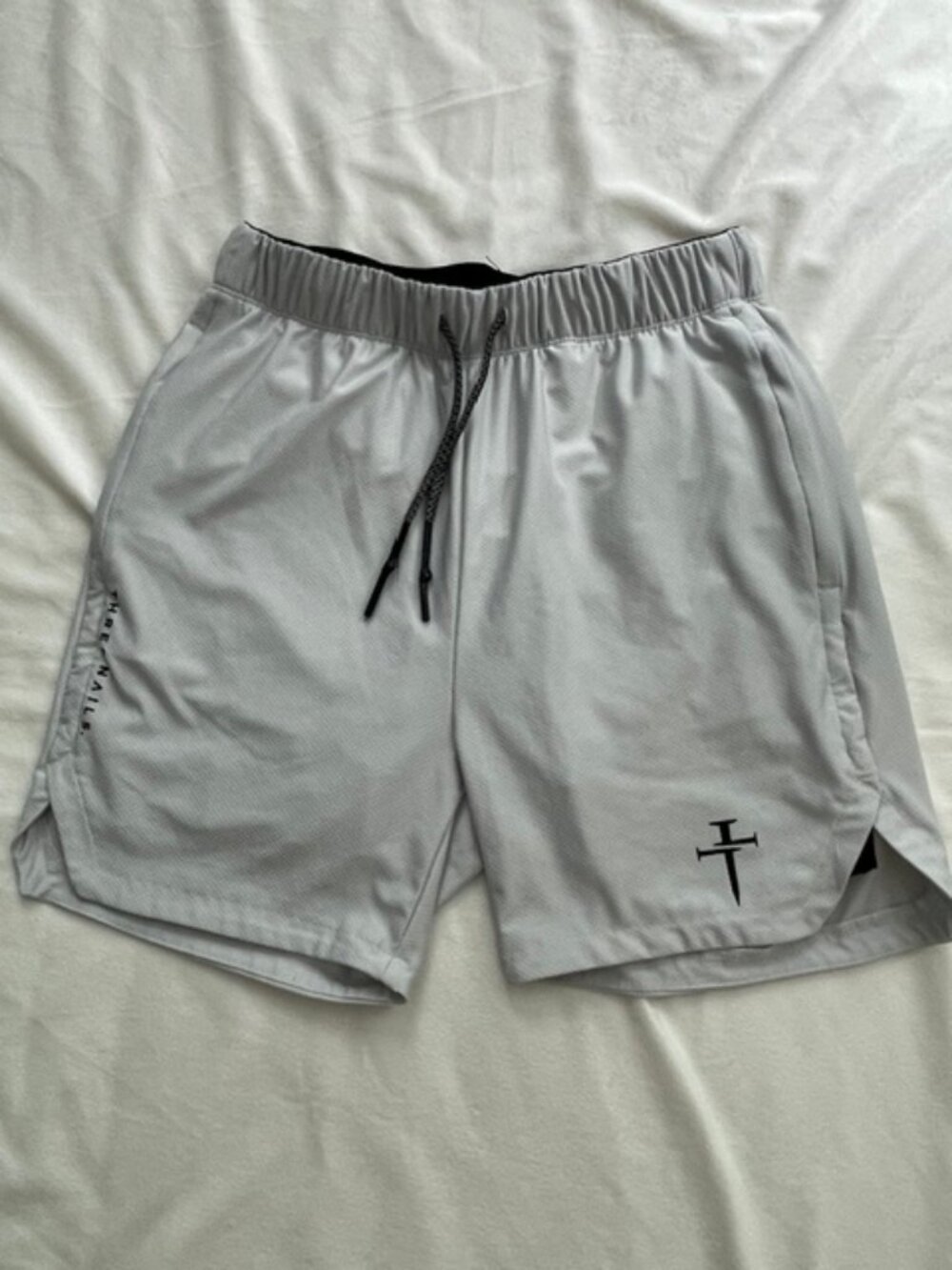 Three Nails Men’s Ruched Drawstring Athletic Short Pants, Grey, Size M